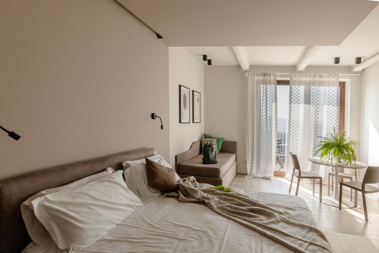 Il Cortile Suites Diano dʼAlba Eksteriør bilde