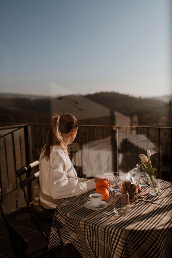 Il Cortile Suites Diano dʼAlba Eksteriør bilde