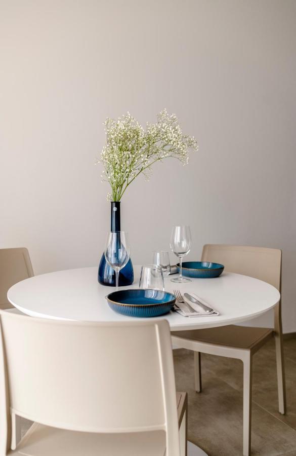 Il Cortile Suites Diano dʼAlba Eksteriør bilde
